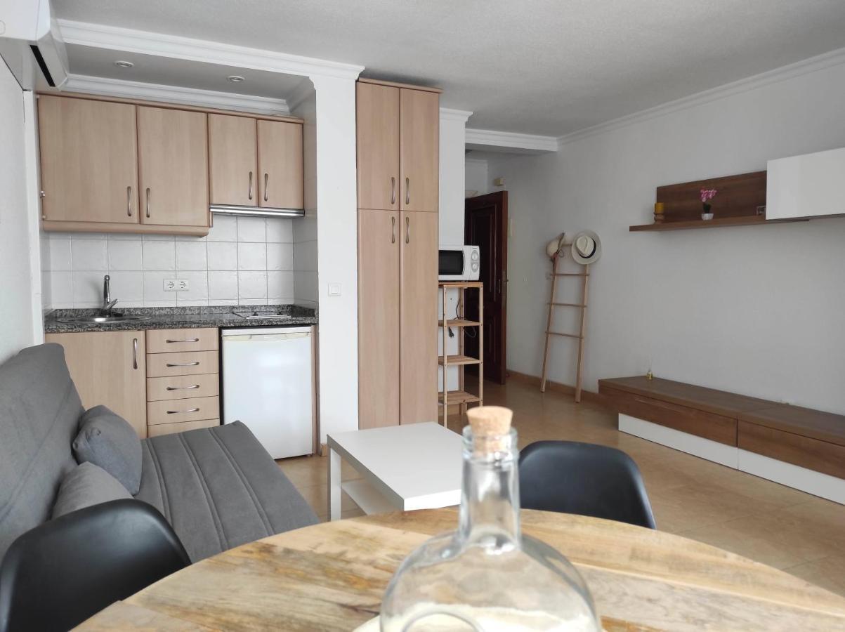 El Rincon De Pilar Al Lado Del Mar Apartment Torre Del Mar Ngoại thất bức ảnh